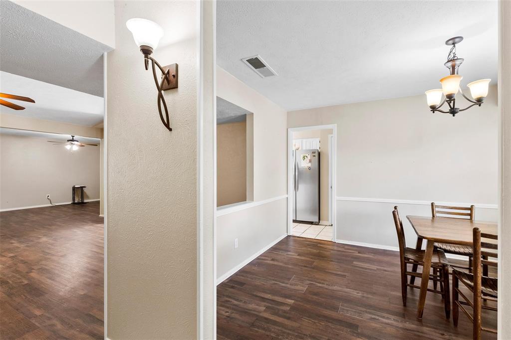 9212 Shipman Street Property Photo 4