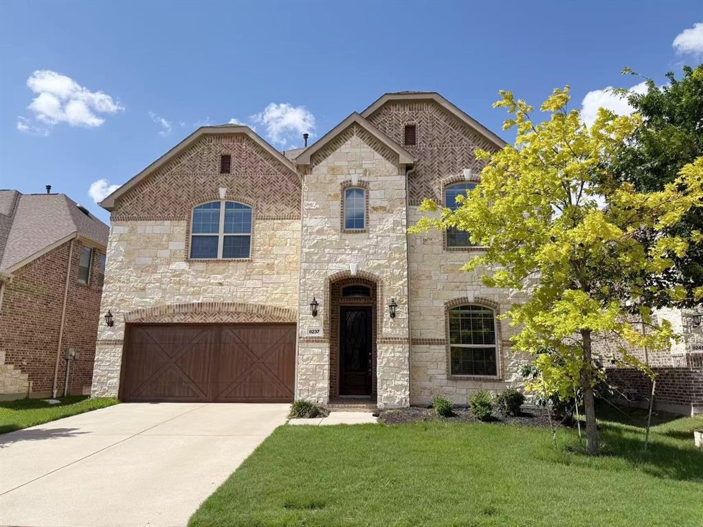 8237 Centipede Court Property Photo 1