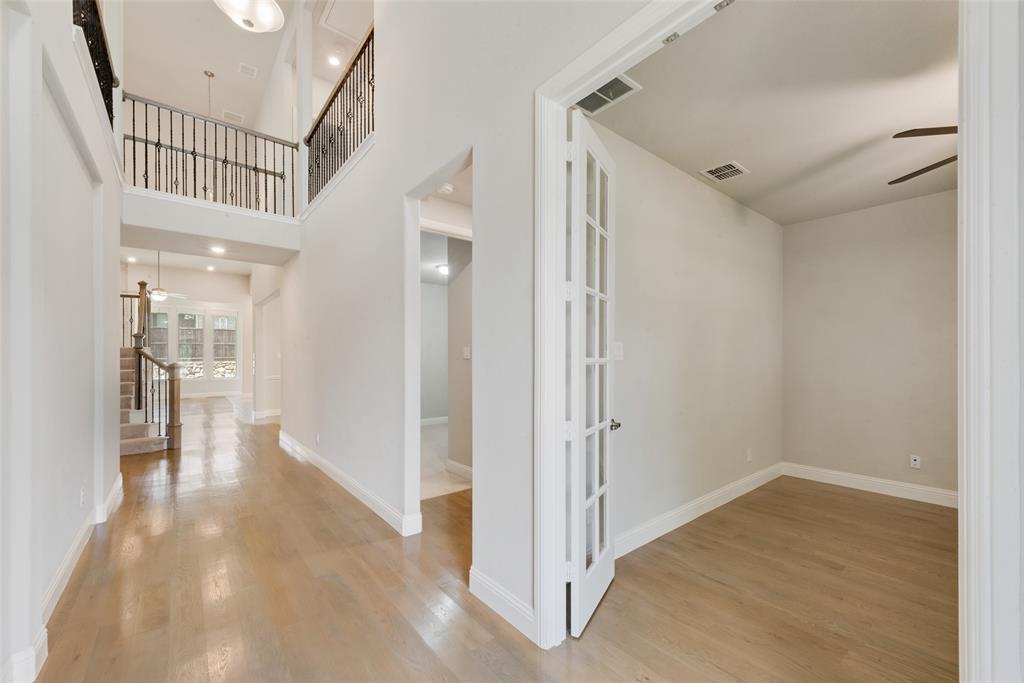 8237 Centipede Court Property Photo 4