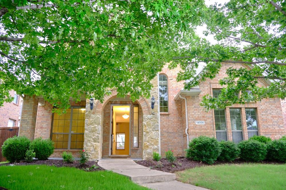 14006 Stevens Point Drive Property Photo 1