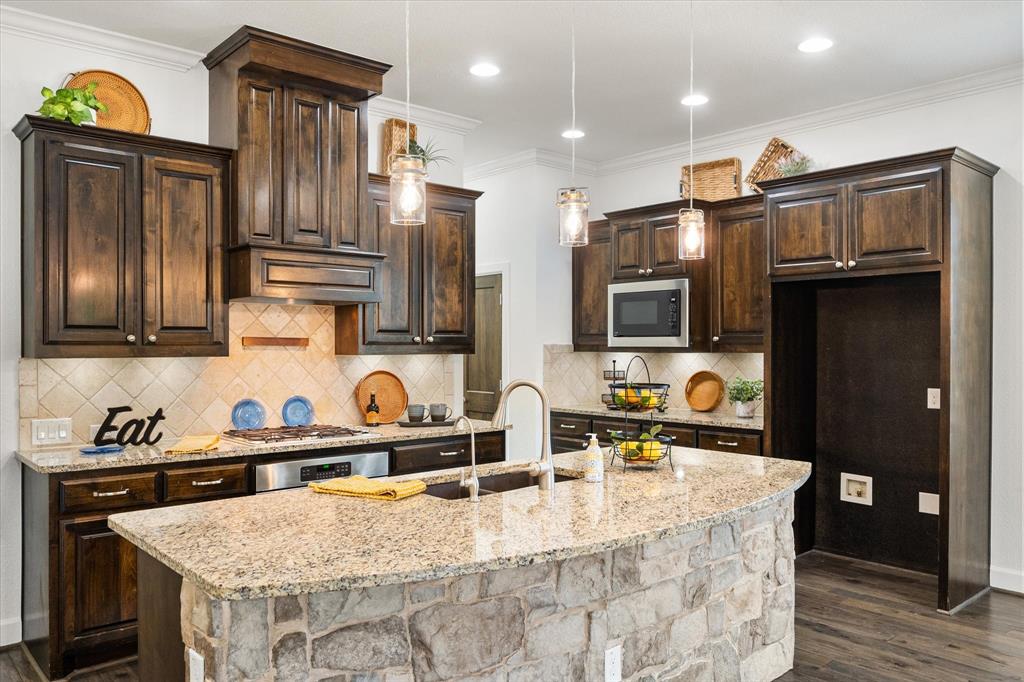 1201 9th Street Property Photo 1