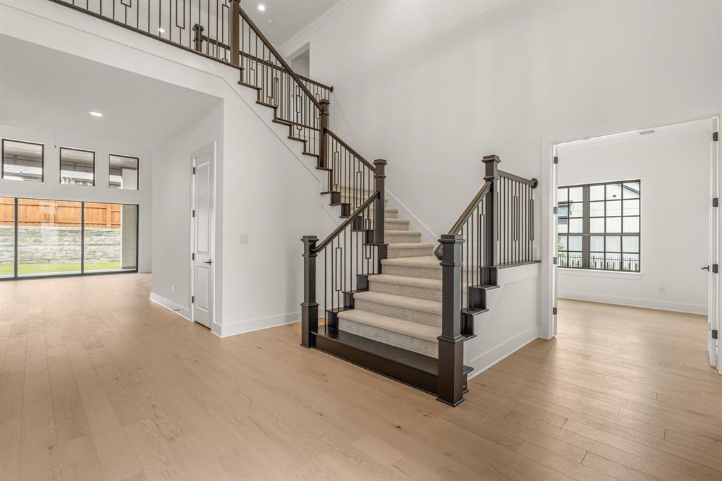 14085 Nicollet Drive Property Photo 17