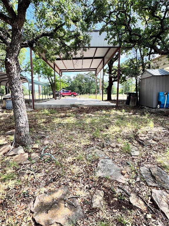 538 Oak Point Property Photo 4