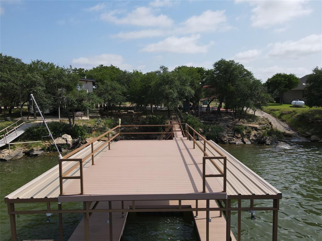 538 Oak Point Property Photo 16