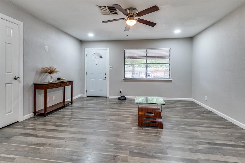 1415 Swiss Street Property Photo 1