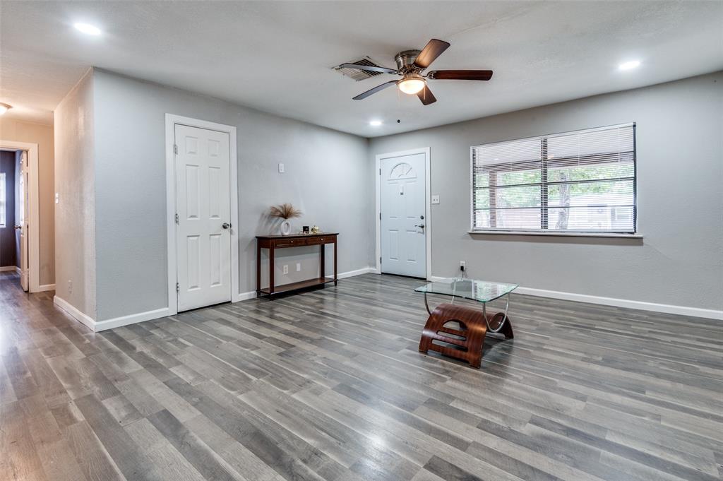1415 Swiss Street Property Photo 2