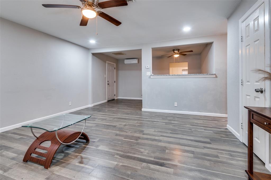 1415 Swiss Street Property Photo 3