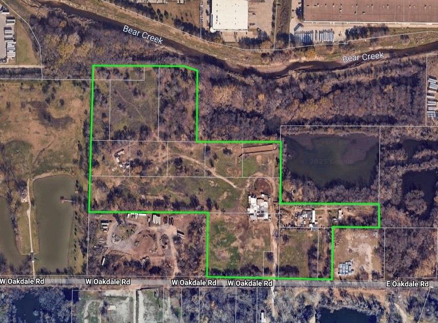 468 W Oakdale Property Photo 4