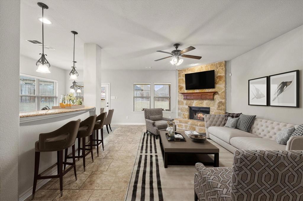 2408 Comal Court Property Photo 4