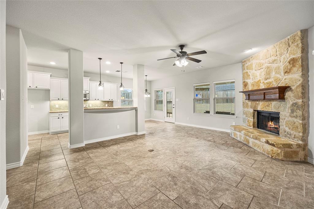 2408 Comal Court Property Photo 11
