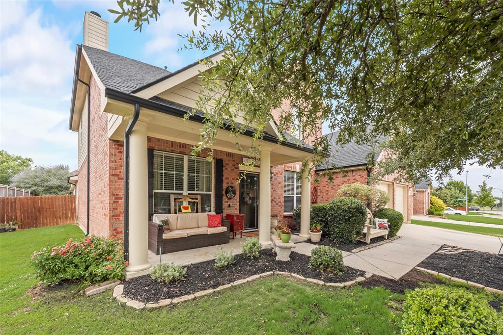 11808 Warbler Lane Property Photo 1