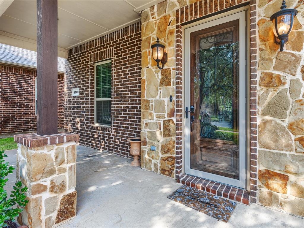 1308 Eastbrook Drive Property Photo 4