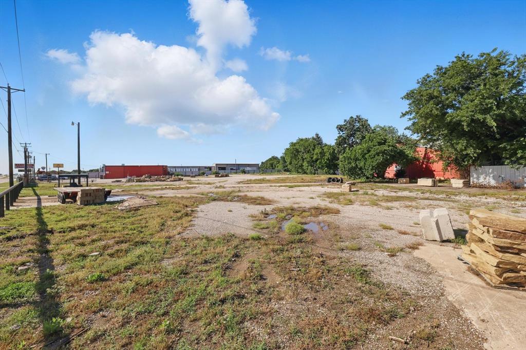 10025 Jacksboro Highway Property Photo 19
