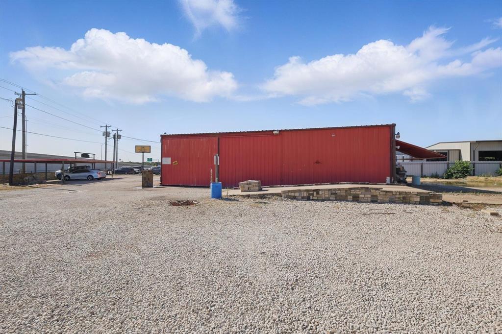 10025 Jacksboro Highway Property Photo 21