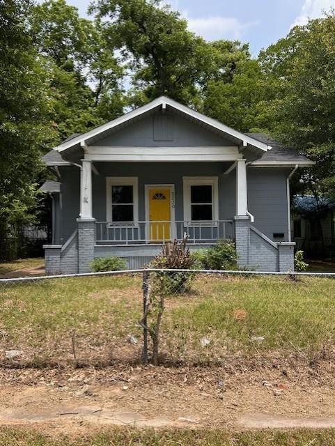 2230 Darien Street Property Photo 1