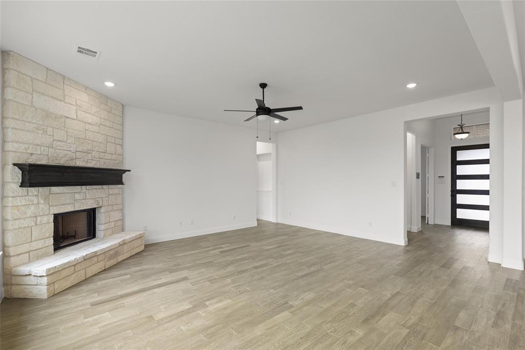 145 Knoll Trail Property Photo 10