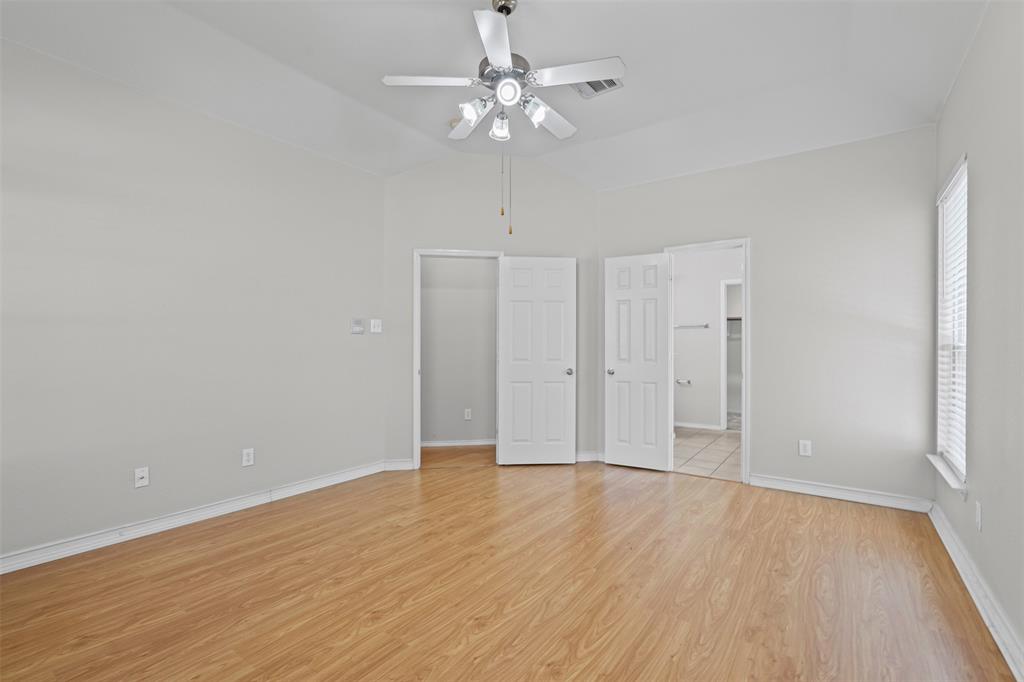 1900 Plymouth Drive Property Photo 17