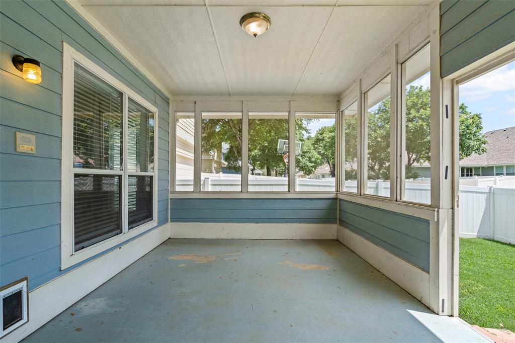 1900 Plymouth Drive Property Photo 32