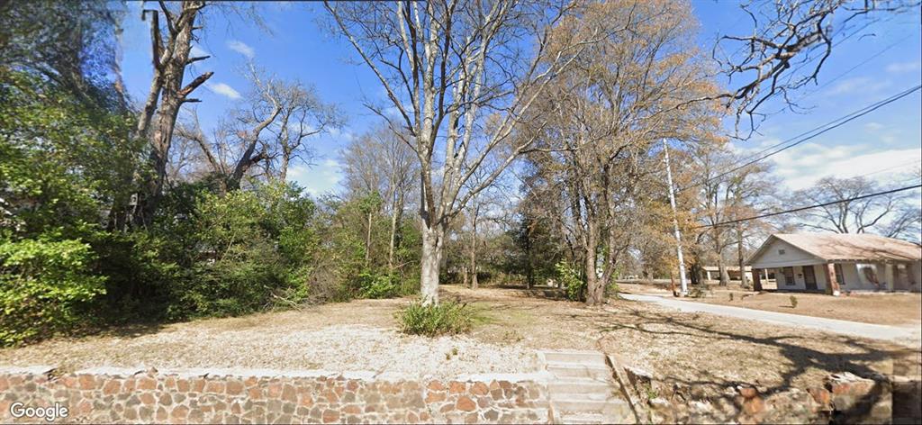 502 N Confederate Avenue Property Photo 1