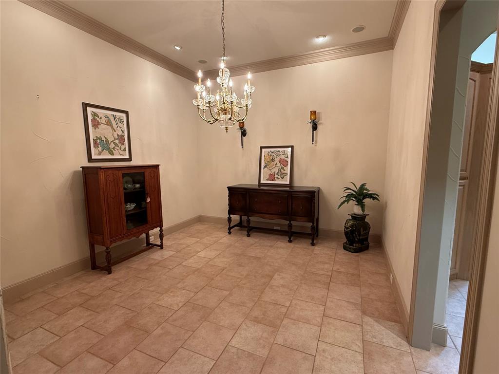 1420 Kensington Court Property Photo 9