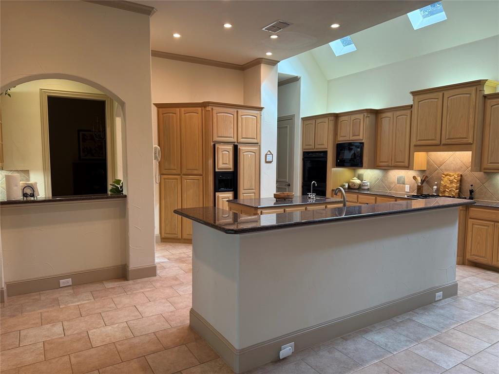 1420 Kensington Court Property Photo 14