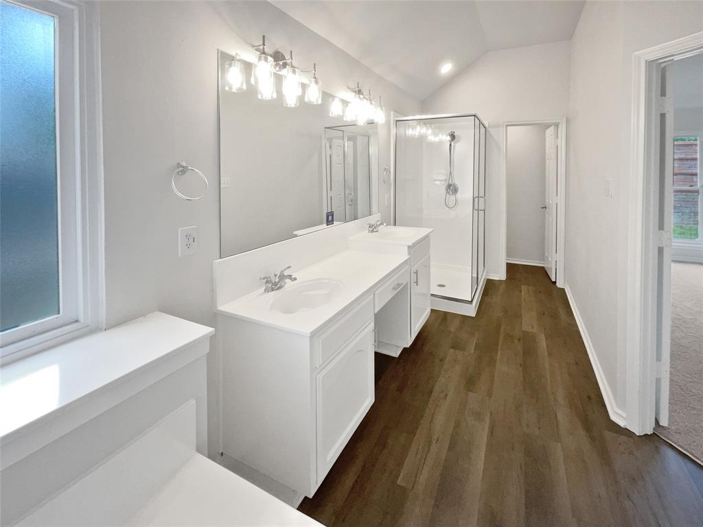 4162 Stone Hollow Way Property Photo 7