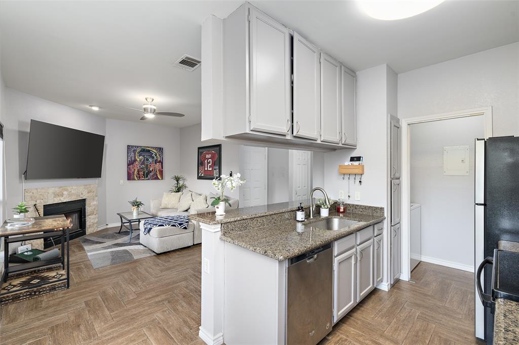 7340 Skillman Street 1113 Property Photo 15