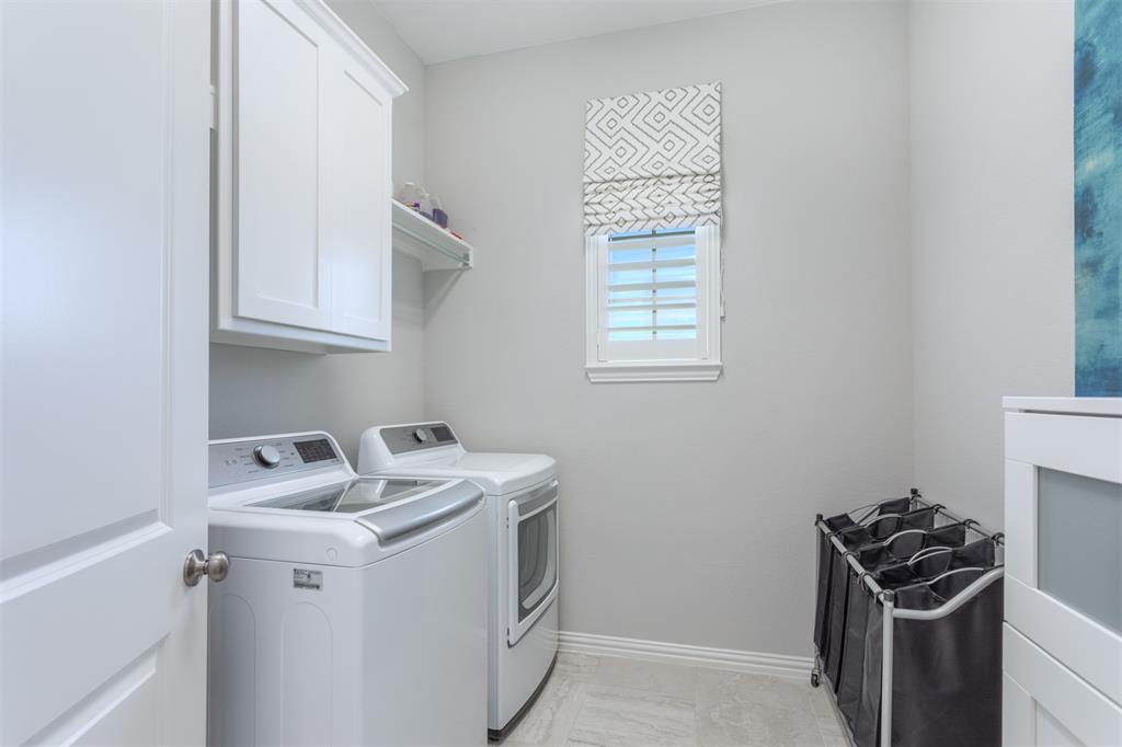 4412 Sunflower Lane Property Photo 4