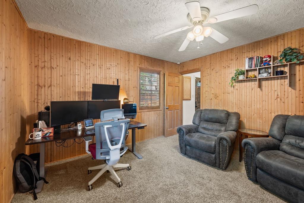 400 Titus Street Property Photo 19