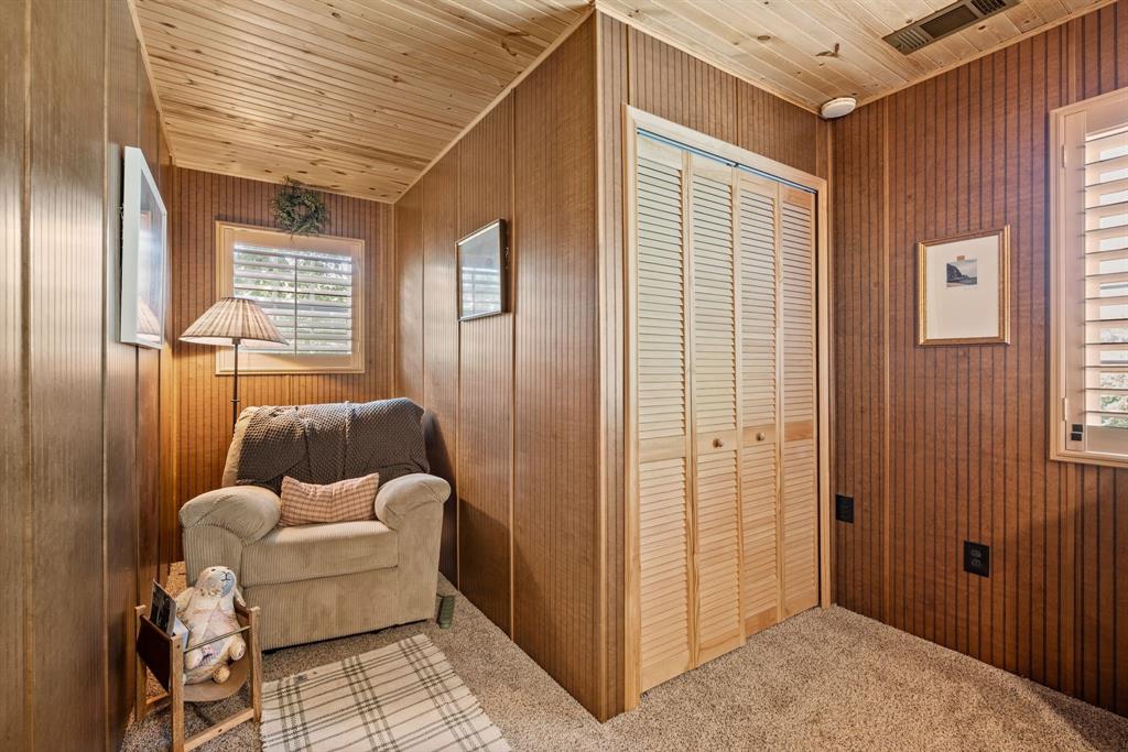 400 Titus Street Property Photo 24
