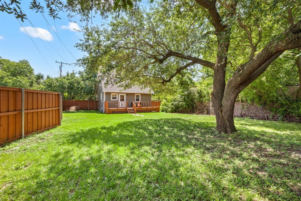 400 Titus Street Property Photo 33