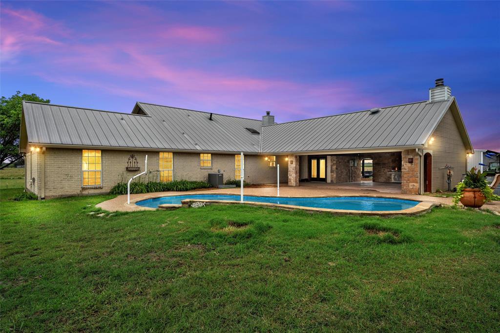 3057 Holy Road Property Photo 3
