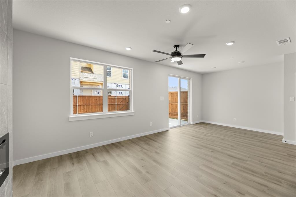2902 Wheelhouse Way Property Photo 8