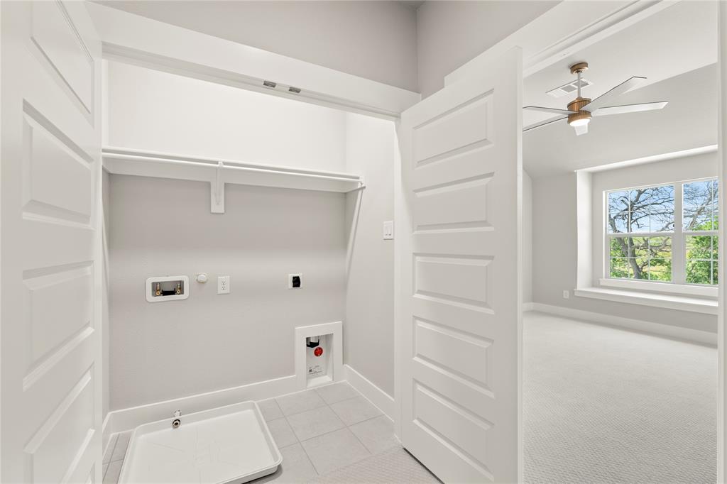 2904 Wheelhouse Way Property Photo 18