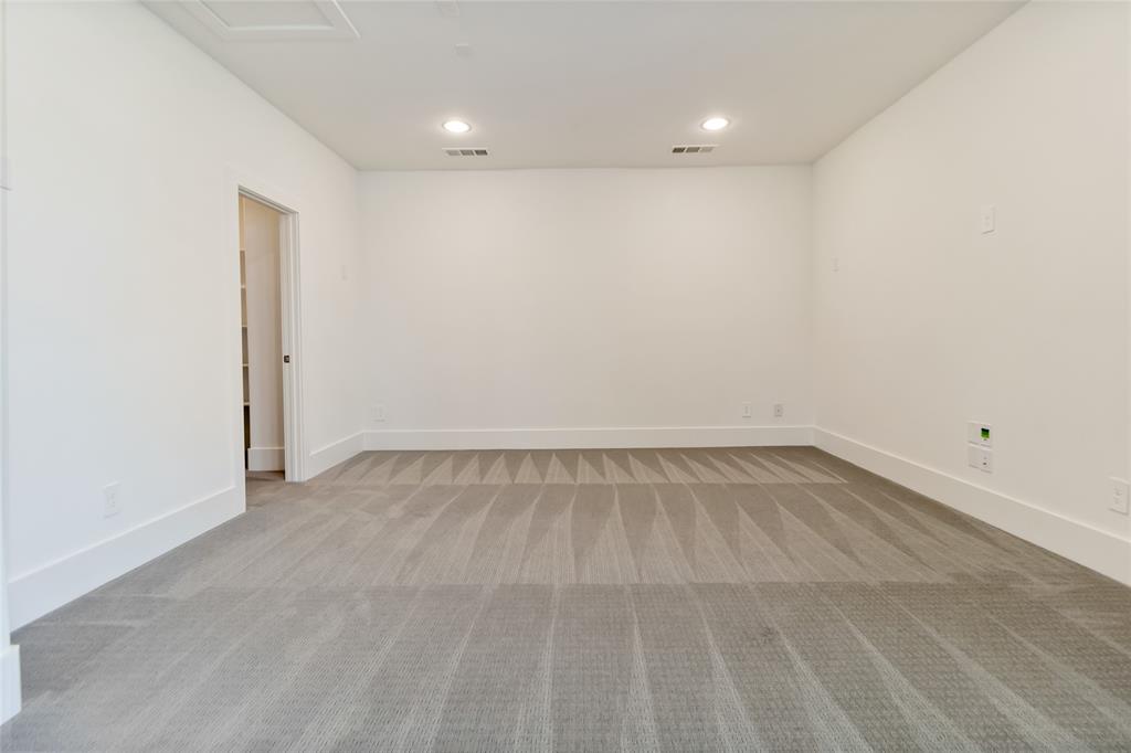 7844 Secluded Avenue Property Photo 7