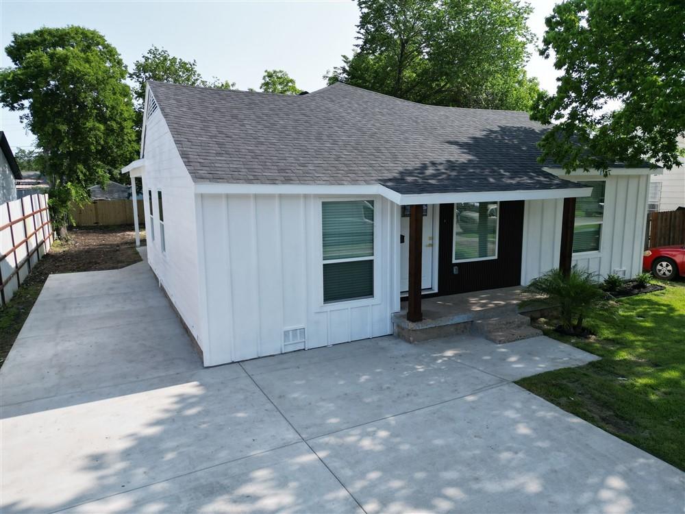 1639 Barlow Avenue Property Photo 1