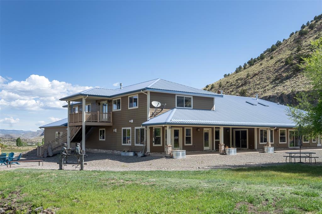 142 Meadow Road Property Photo 4