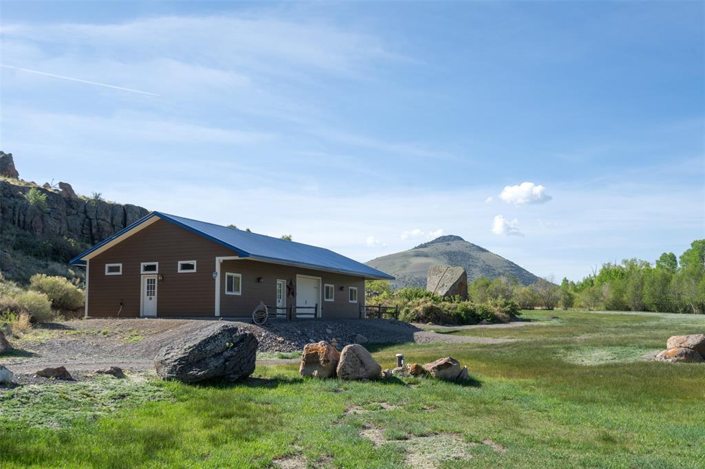 142 Meadow Road Property Photo 8