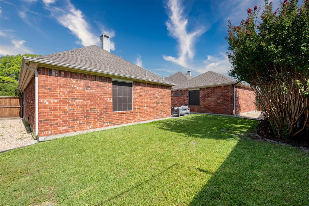 912 Thimbleberry Drive Property Photo 11
