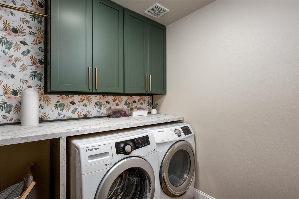 912 Thimbleberry Drive Property Photo 17