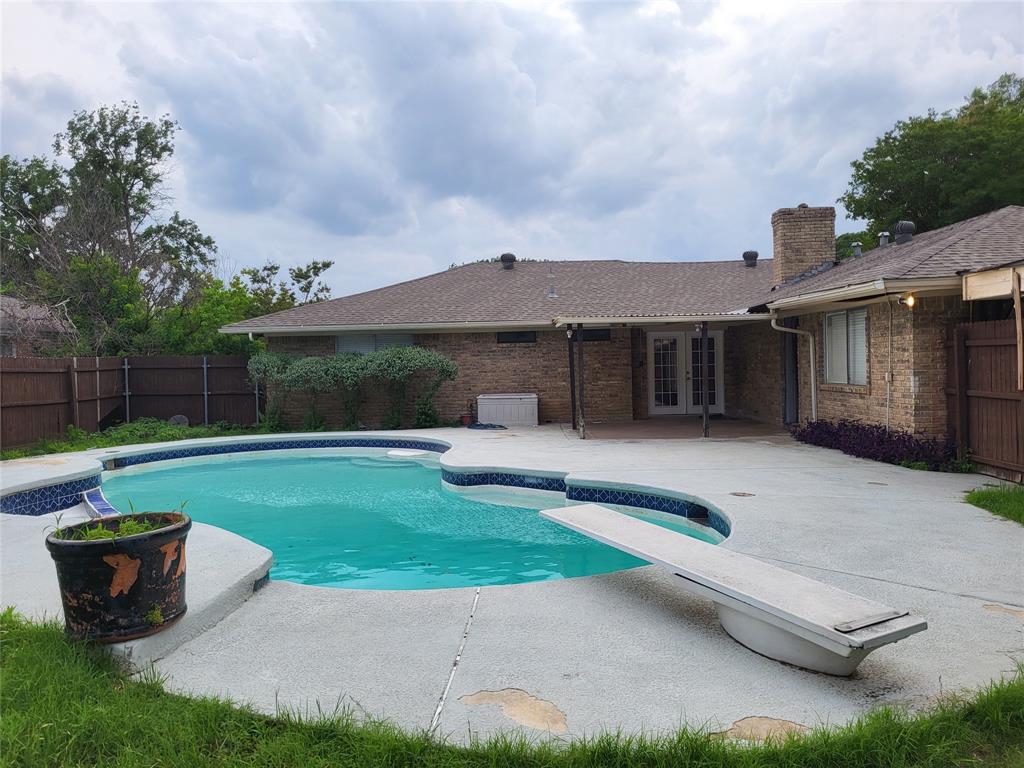 504 Spring Willow Drive Property Photo 1