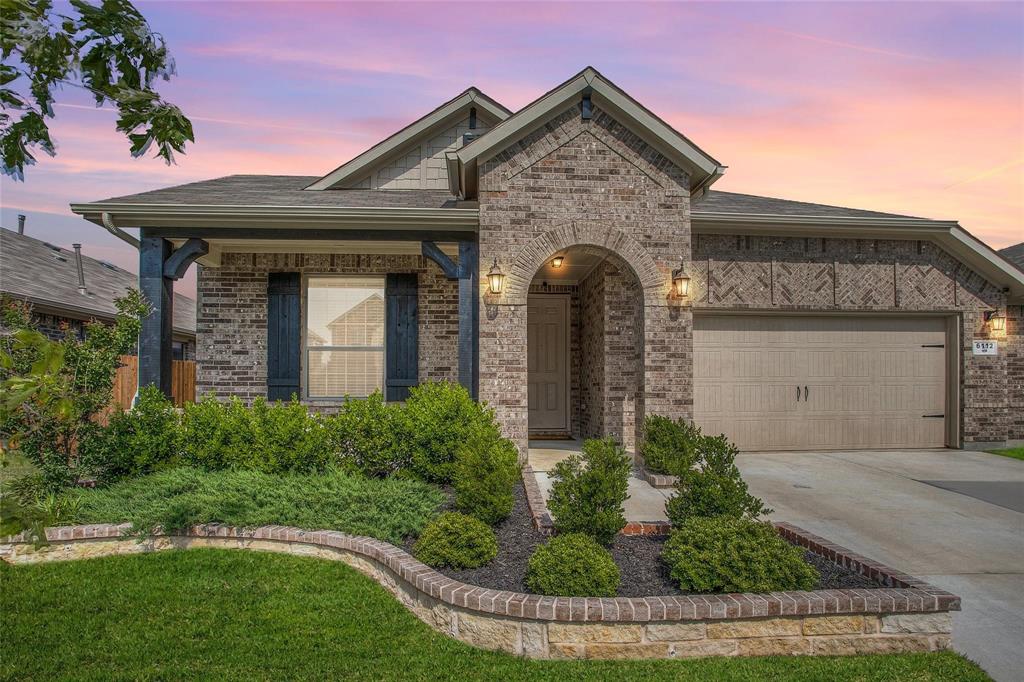 6112 Whale Rock Court Property Photo 1