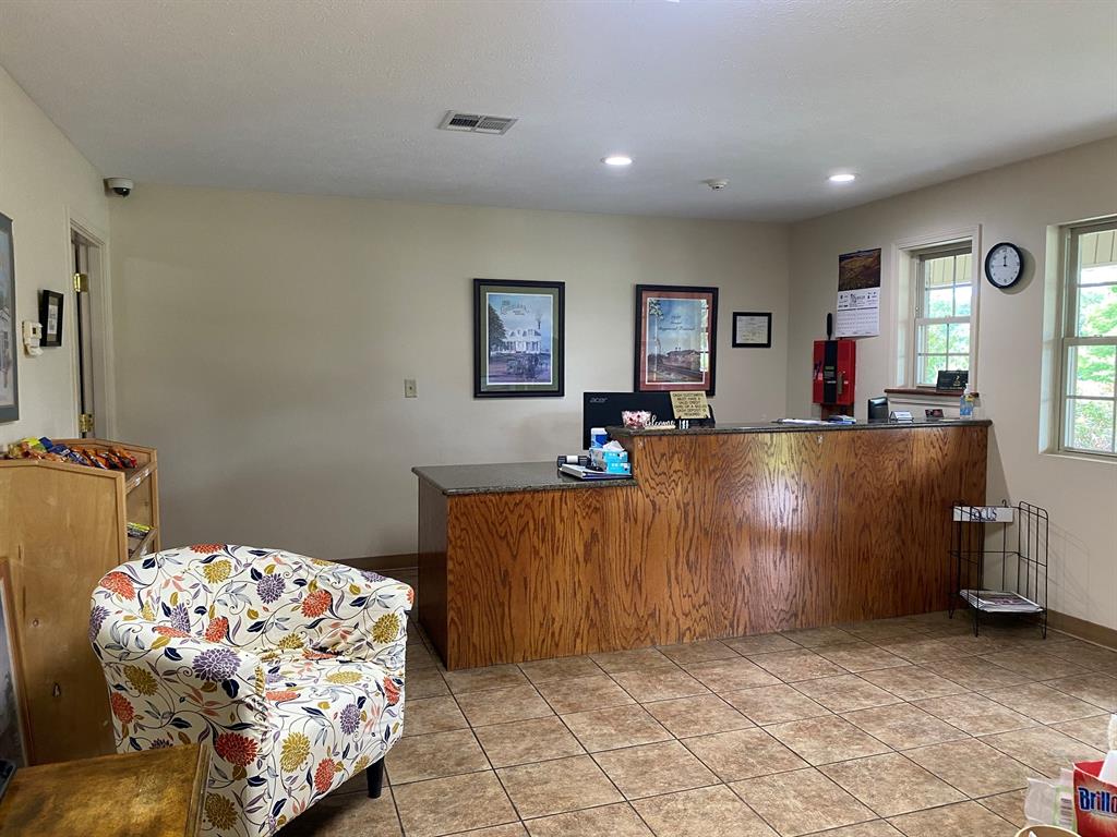 9693 Highway 165 Property Photo 11