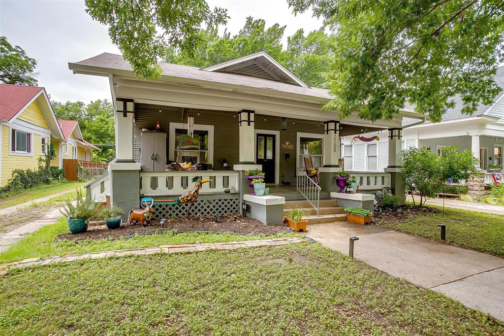2108 Fairmount Avenue Property Photo 1