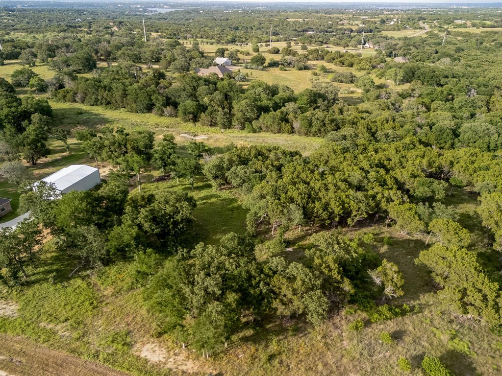 2124 Lacee Court Property Photo 13