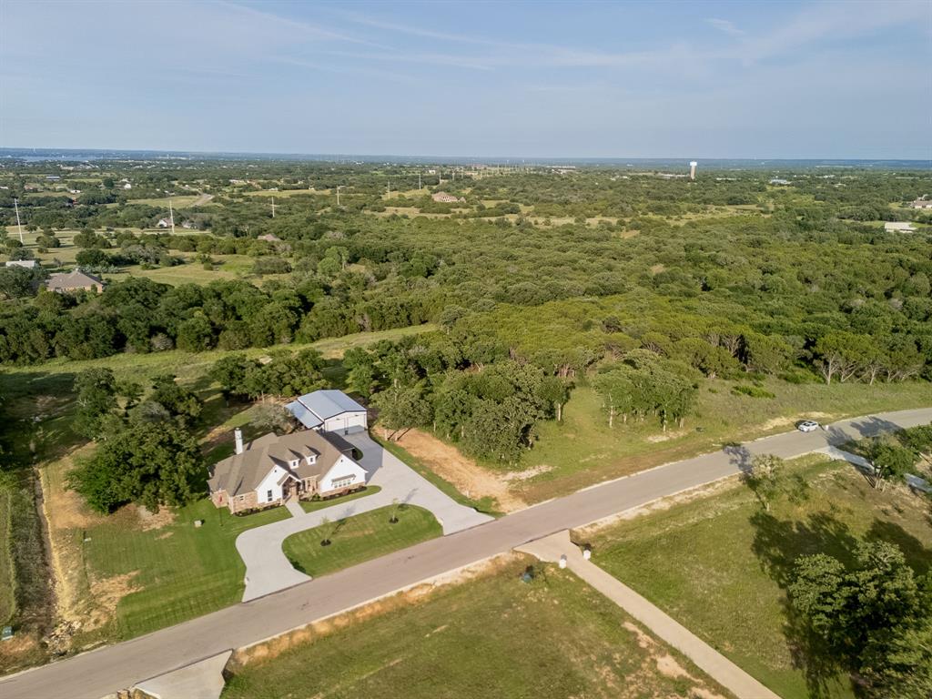 2124 Lacee Court Property Photo 20