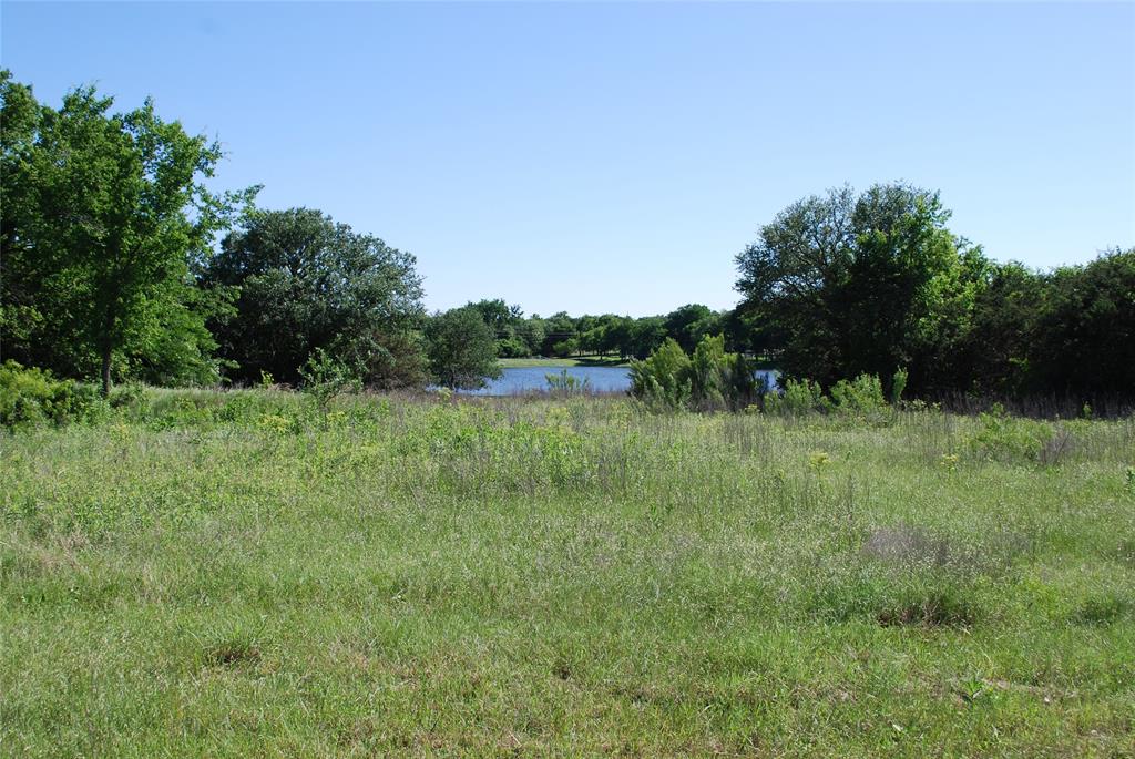 4006 Whitecrest Drive Property Photo 3