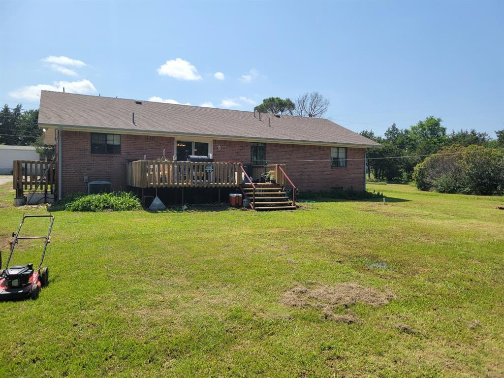 174 Glen Oaks Drive Property Photo 1