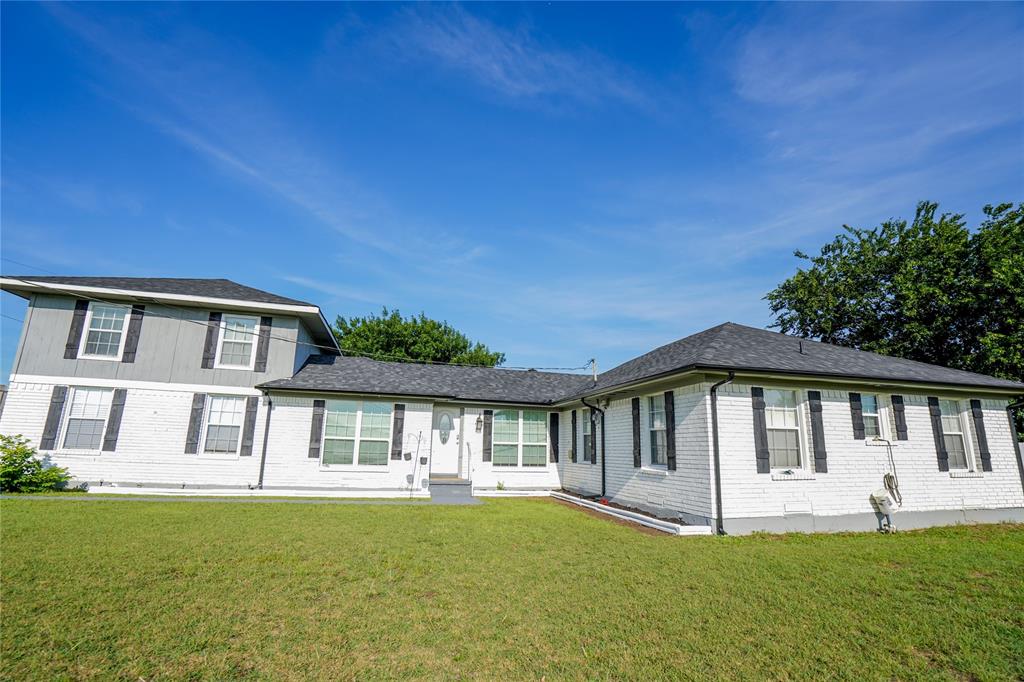 2026 S Hampton Road Property Photo 1