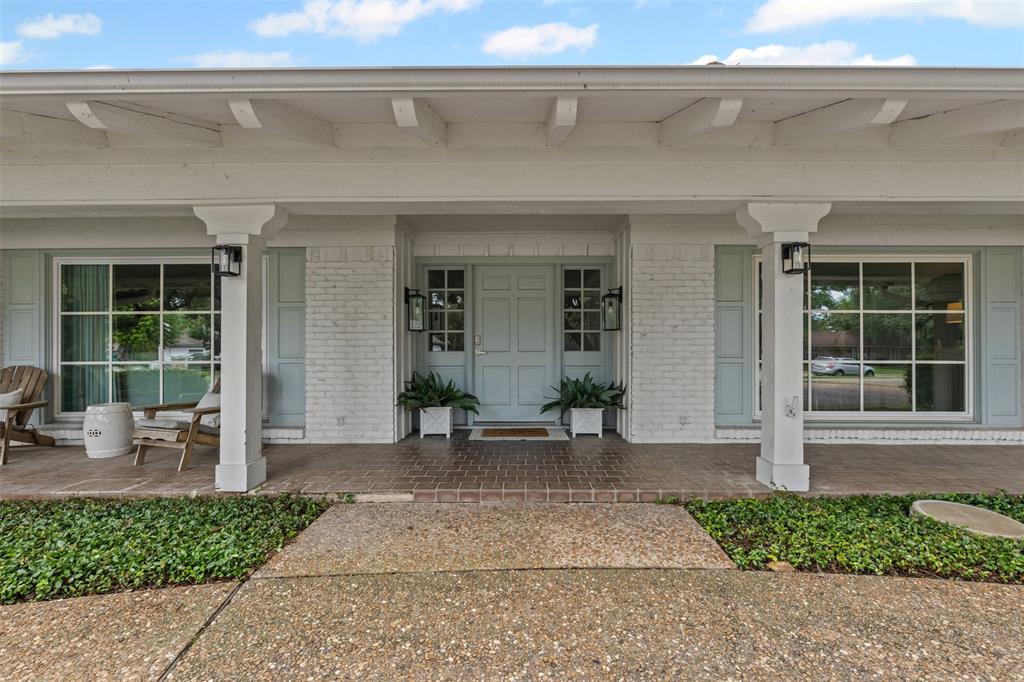 6805 Benito Court Property Photo 1
